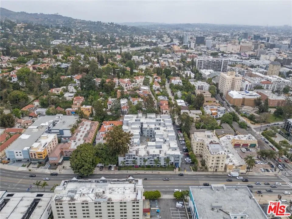 1940 Highland Avenue #42 Los Angeles, CA 90068