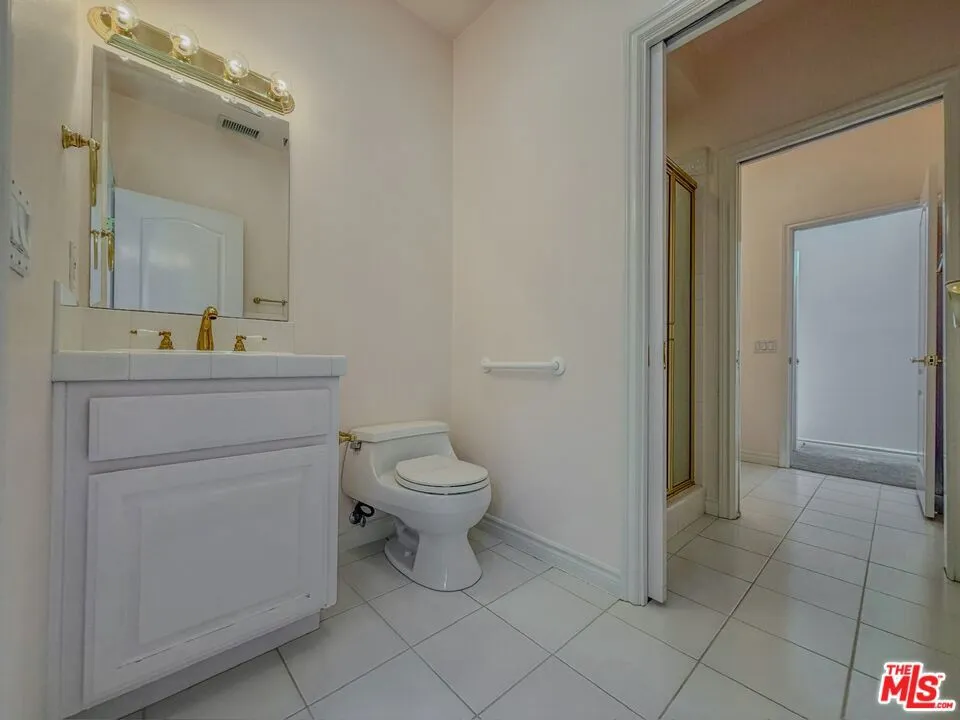 28342 Shadowland Circle Silverado, CA 92676