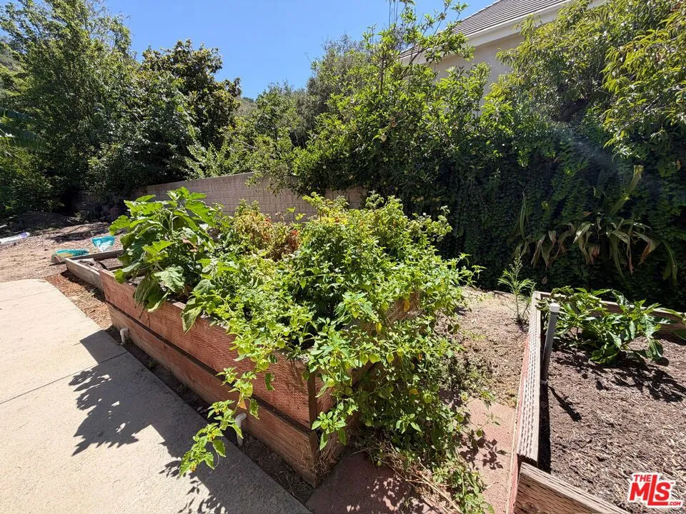 28342 Shadowland Circle Silverado, CA 92676