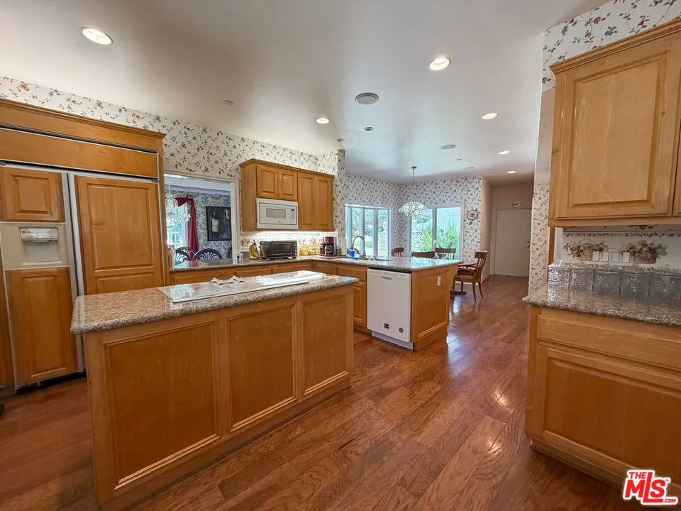 28342 Shadowland Circle Silverado, CA 92676