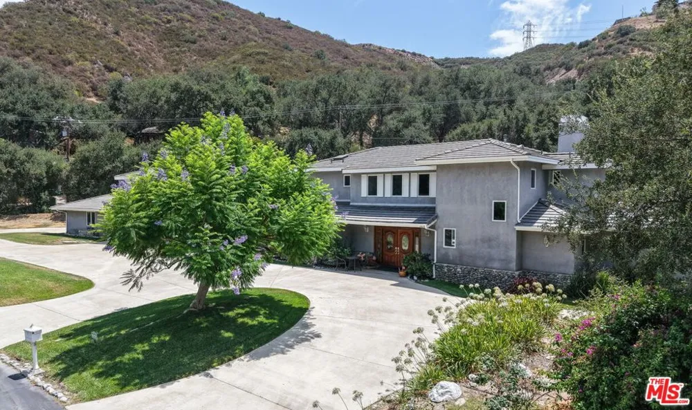 28342 Shadowland Circle Silverado, CA 92676