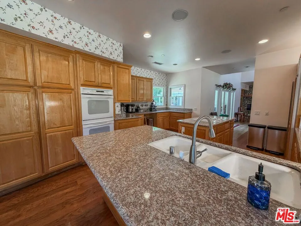 28342 Shadowland Circle Silverado, CA 92676