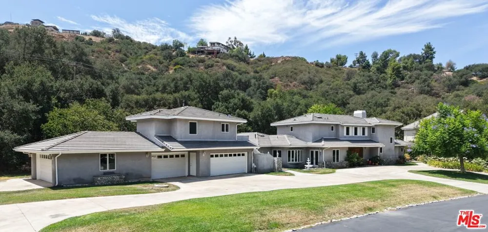28342 Shadowland Circle Silverado, CA 92676
