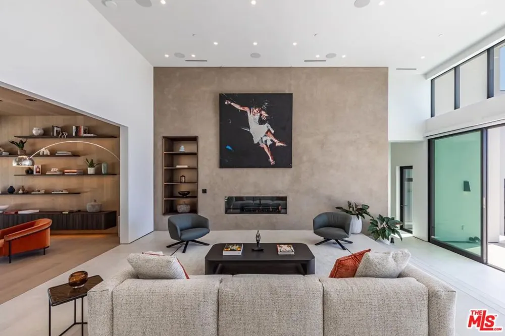 27715 Pacific Coast Highway Malibu, CA 90265