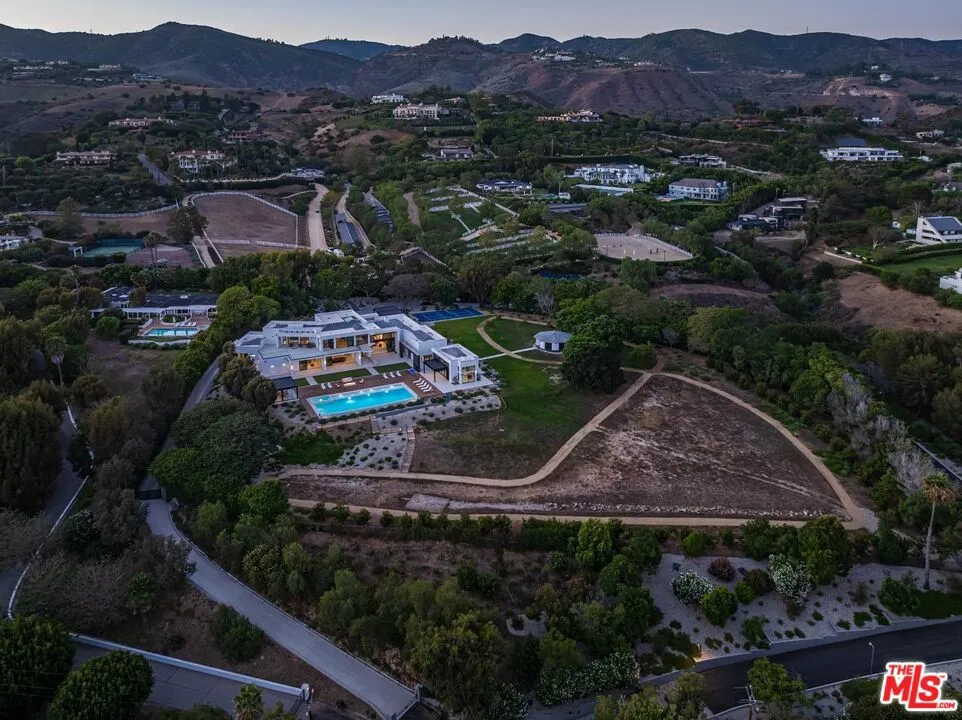 27715 Pacific Coast Highway Malibu, CA 90265