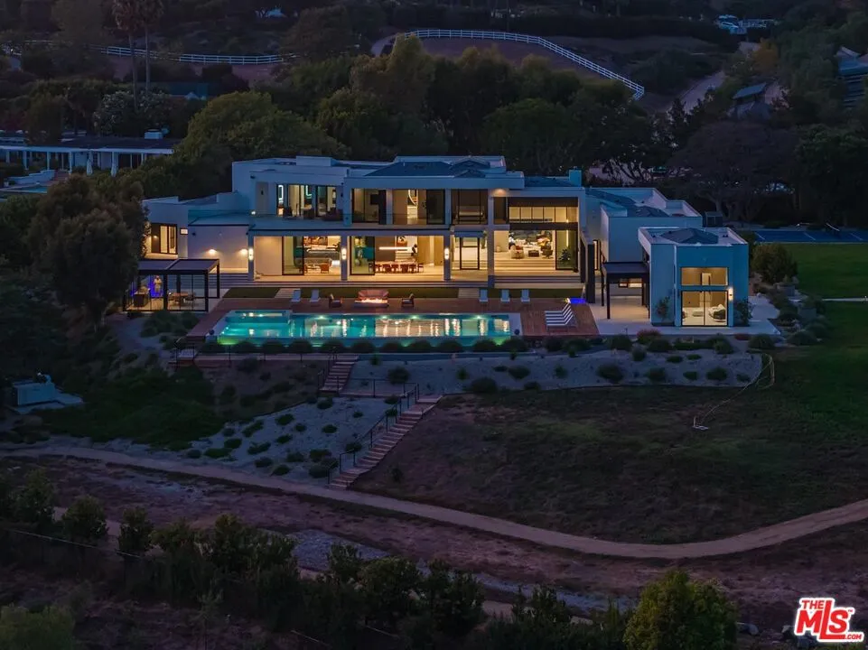 27715 Pacific Coast Highway Malibu, CA 90265