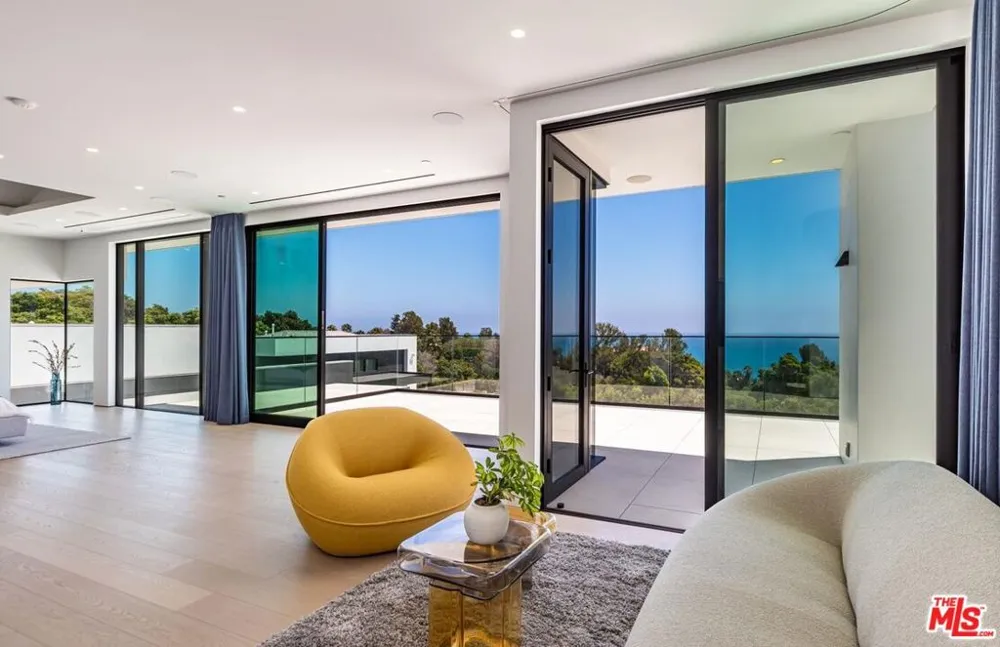 27715 Pacific Coast Highway Malibu, CA 90265