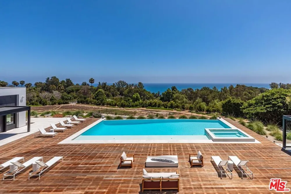 27715 Pacific Coast Highway Malibu, CA 90265