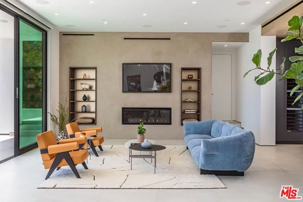 27715 Pacific Coast Highway Malibu, CA 90265