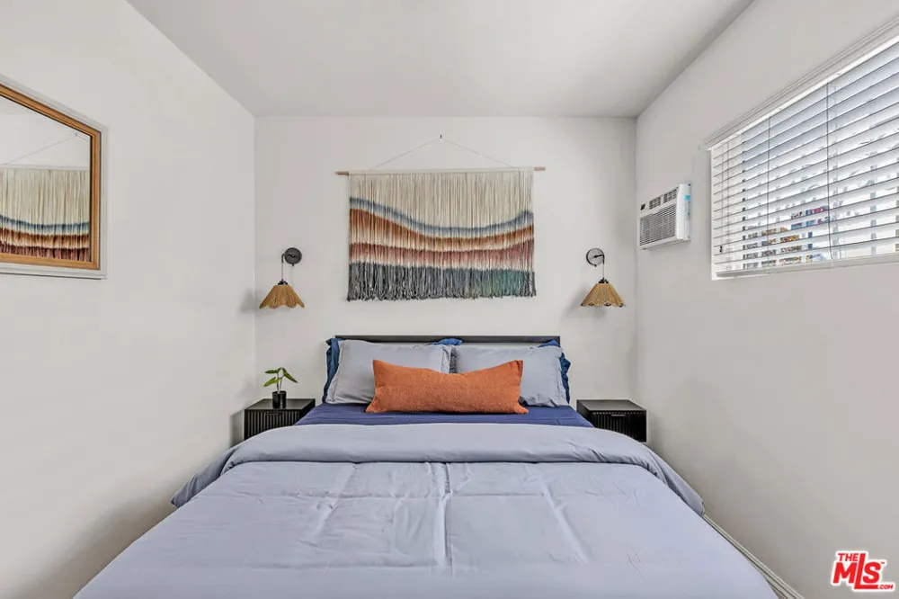 15006 Burin Avenue Lawndale, CA 90260