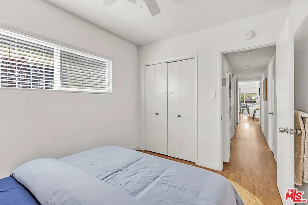 15006 Burin Avenue Lawndale, CA 90260