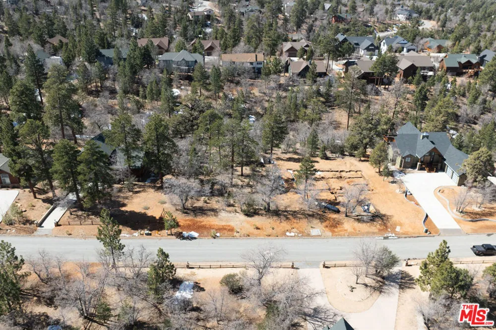 1603 Angels Camp Road Big Bear City, CA 92314