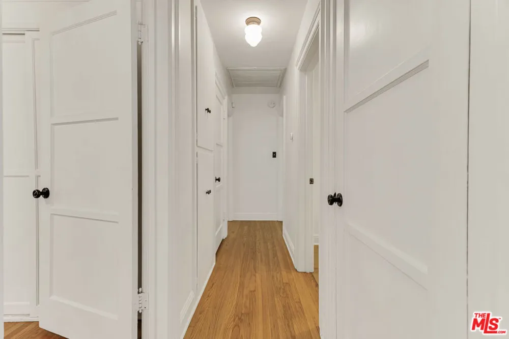 11951 Landale Street Studio City, CA 91607