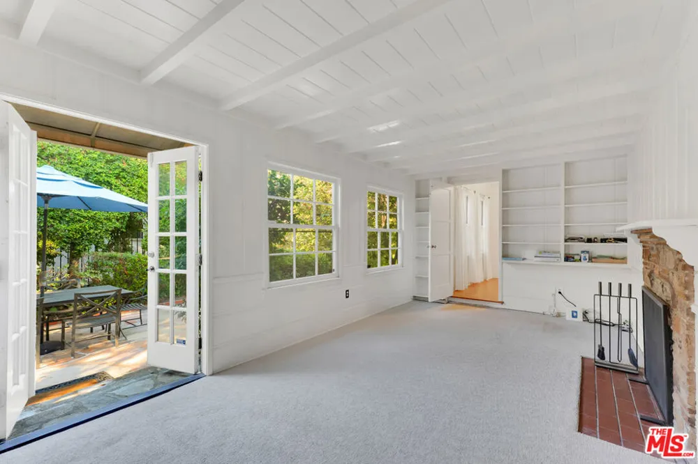 11951 Landale Street Studio City, CA 91607