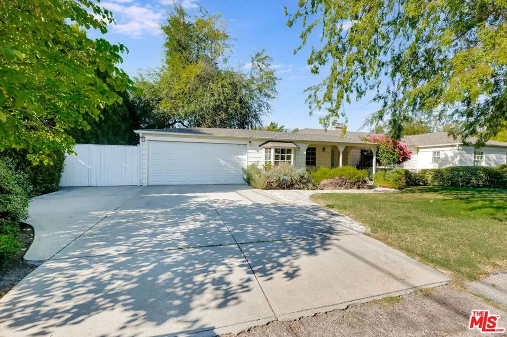 11951 Landale Street Studio City, CA 91607