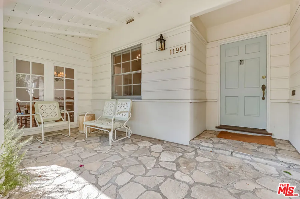 11951 Landale Street Studio City, CA 91607