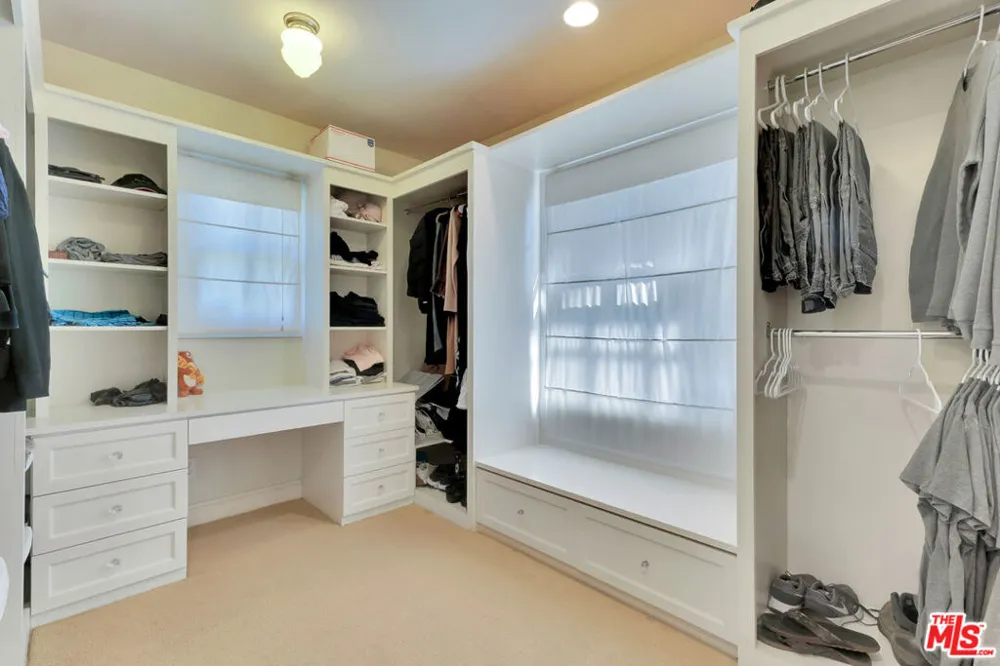 11951 Landale Street Studio City, CA 91607