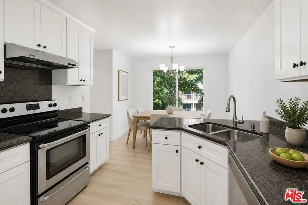 2511 Easton Place #48 San Jose, CA 95133