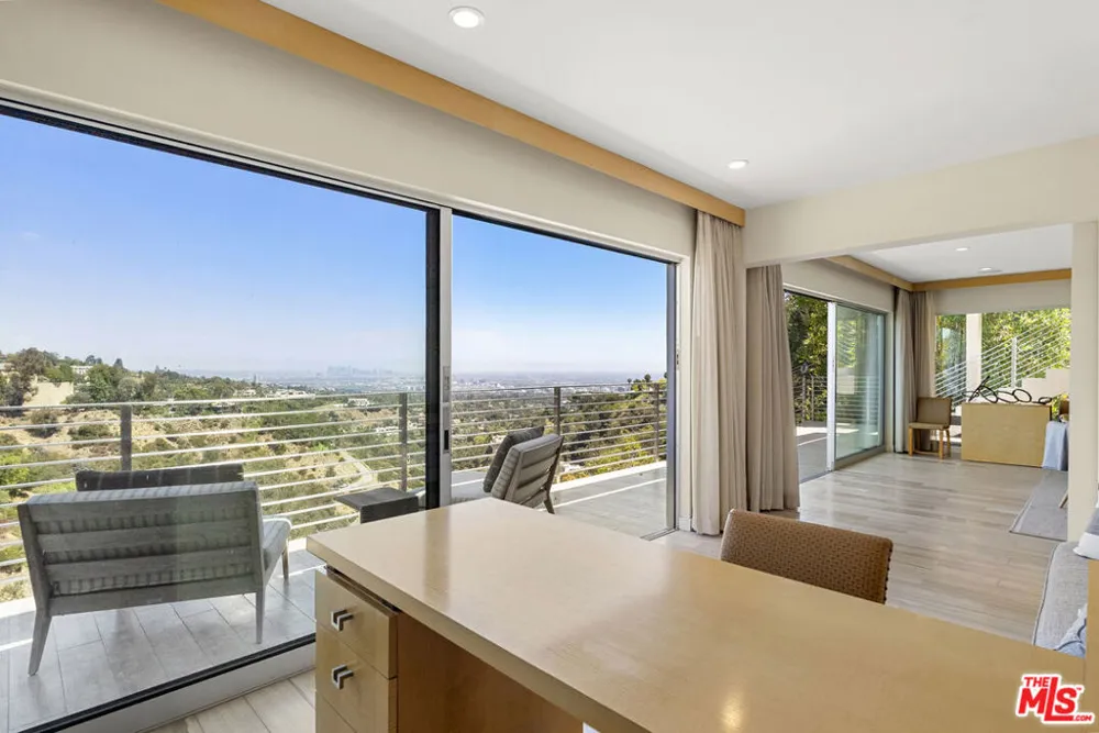 1364 Angelo Drive Los Angeles, CA 90210