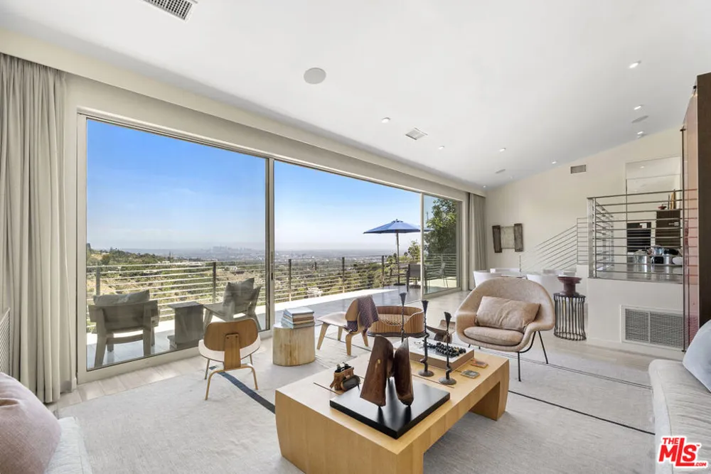 1364 Angelo Drive Los Angeles, CA 90210