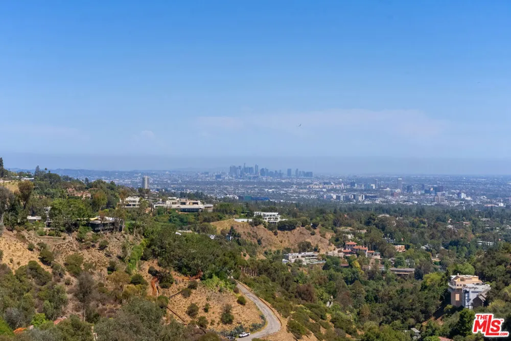1364 Angelo Drive Los Angeles, CA 90210