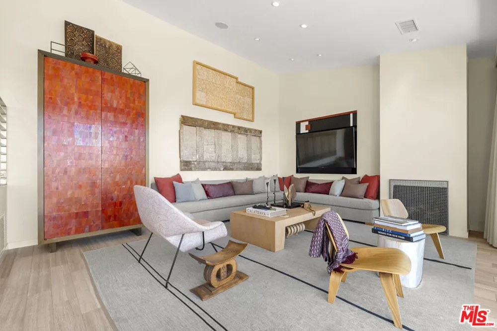 1364 Angelo Drive Los Angeles, CA 90210
