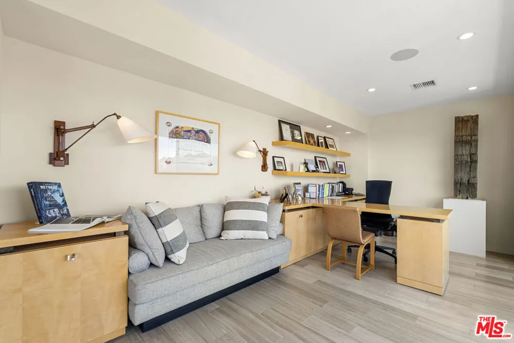 1364 Angelo Drive Los Angeles, CA 90210