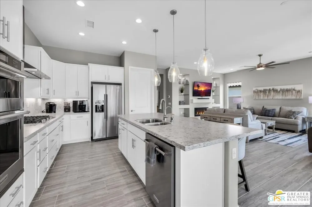 45 Magnum Rancho Mirage, CA 92270