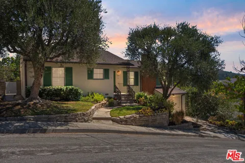 214 Sequoia Drive