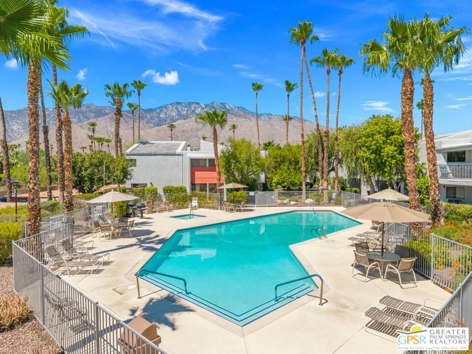 3155 E Ramon Road #406 Palm Springs, CA 92264