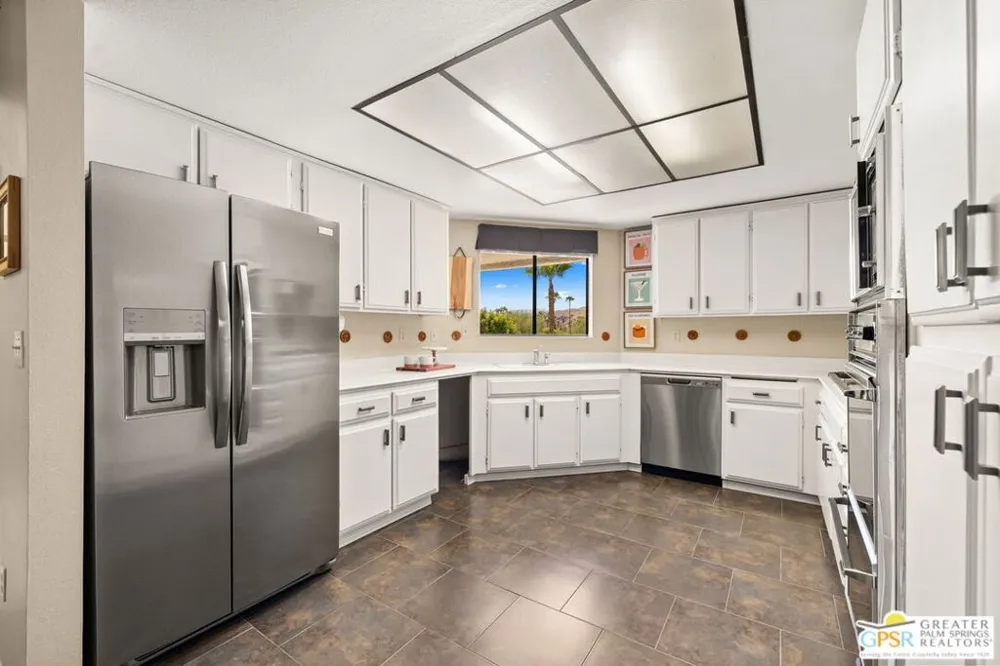 3155 E Ramon Road #406 Palm Springs, CA 92264