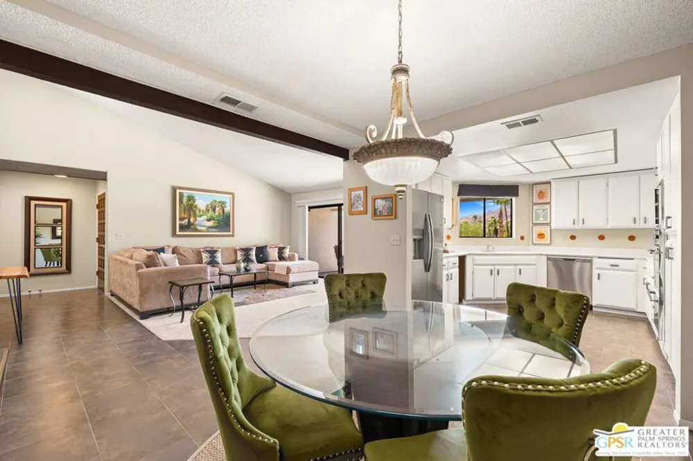 3155 E Ramon Road #406 Palm Springs, CA 92264