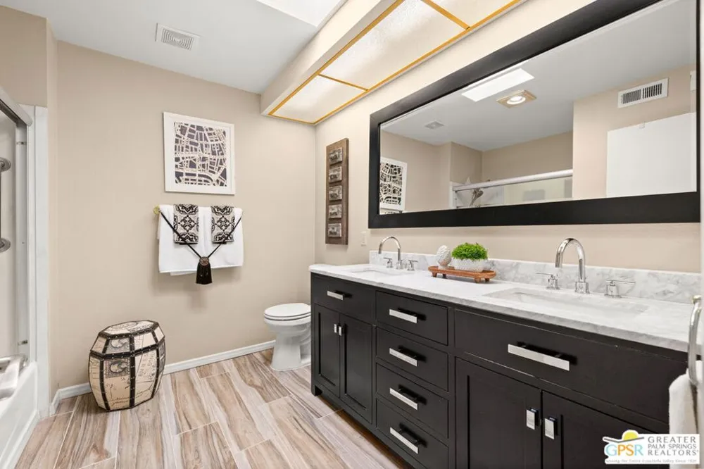 3155 E Ramon Road #406 Palm Springs, CA 92264