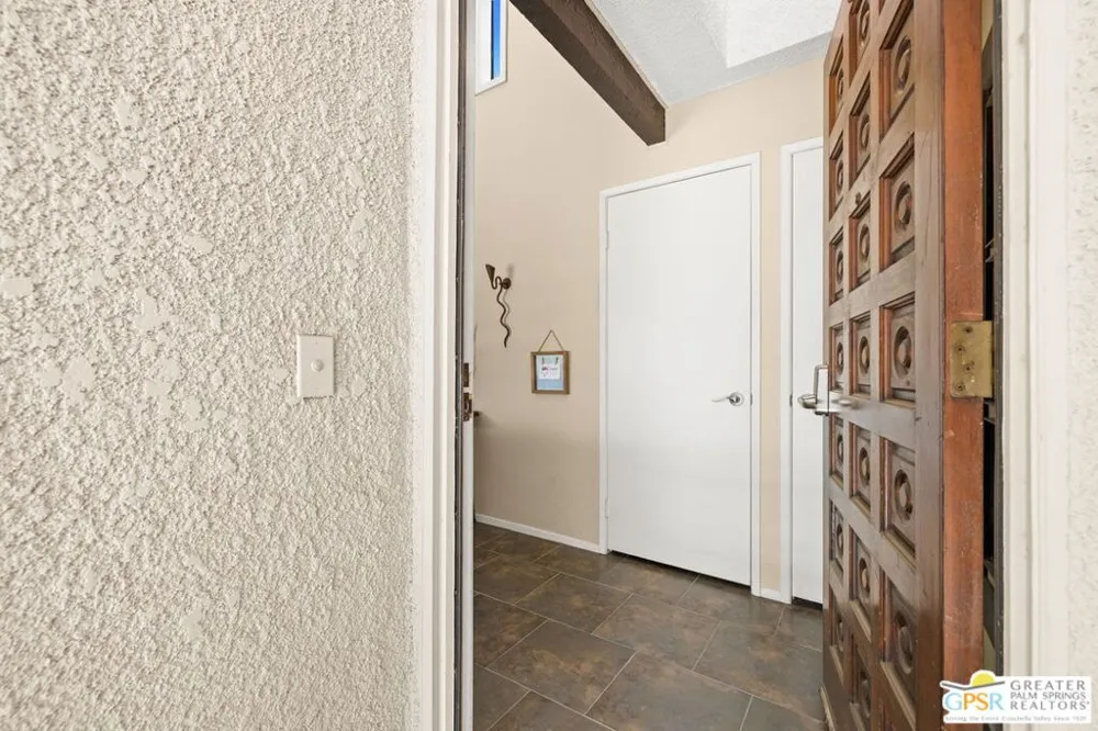 3155 E Ramon Road #406 Palm Springs, CA 92264