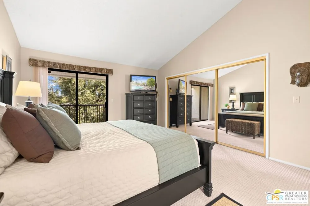 3155 E Ramon Road #406 Palm Springs, CA 92264