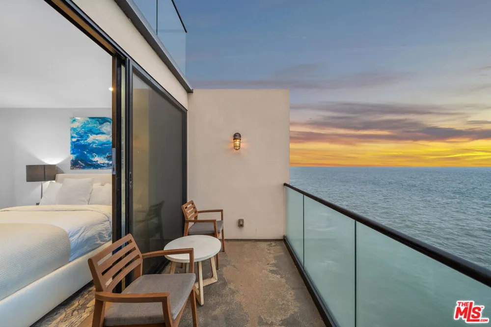20630 Pacific Coast Highway Malibu, CA 90265