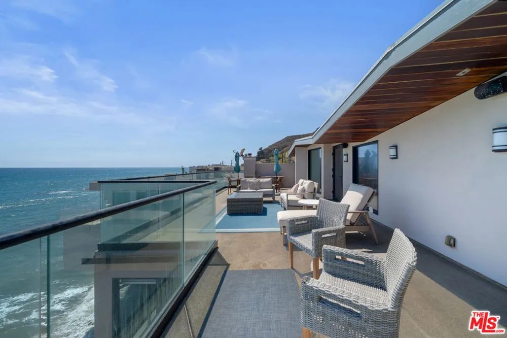 20630 Pacific Coast Highway Malibu, CA 90265