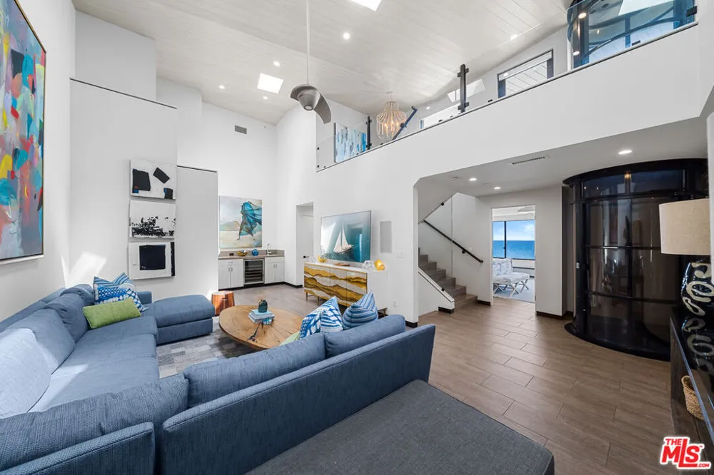 20630 Pacific Coast Highway Malibu, CA 90265