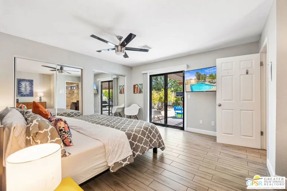 2342 San Gorgonio Road Palm Springs, CA 92262
