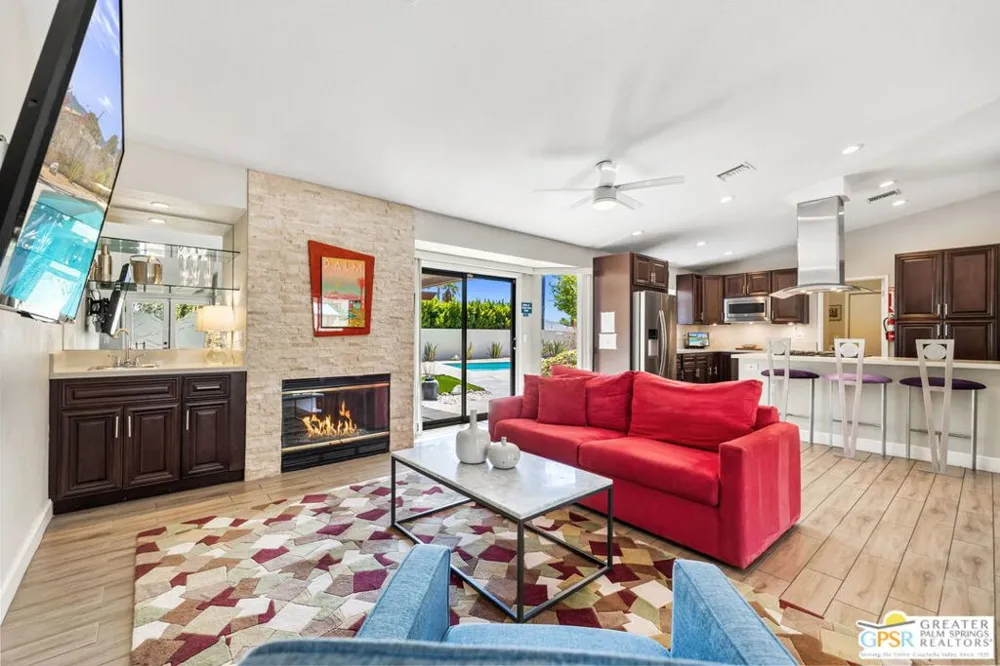 2342 San Gorgonio Road Palm Springs, CA 92262