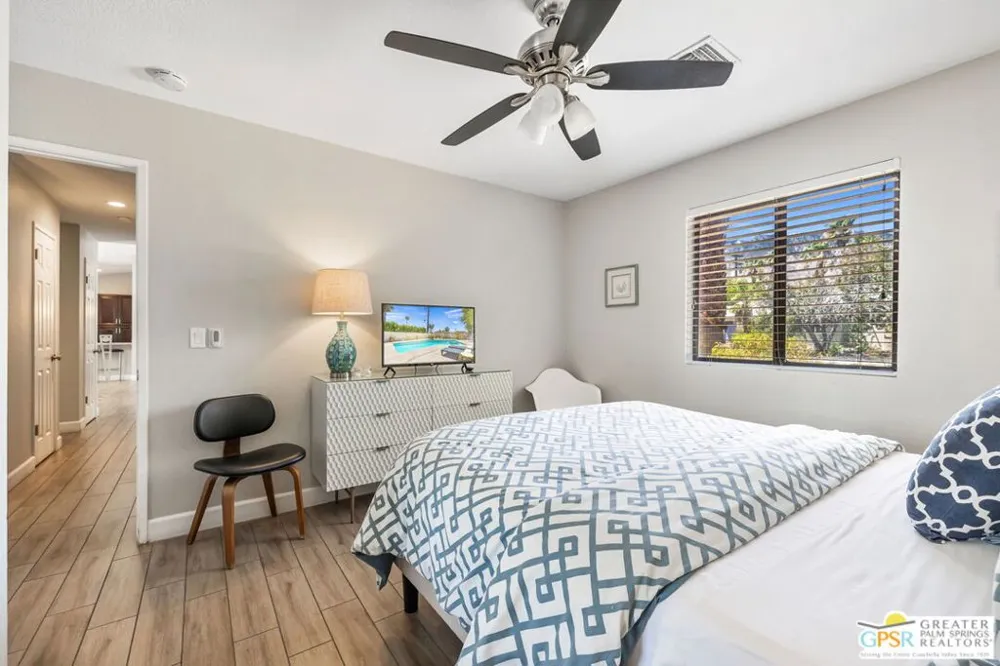 2342 San Gorgonio Road Palm Springs, CA 92262