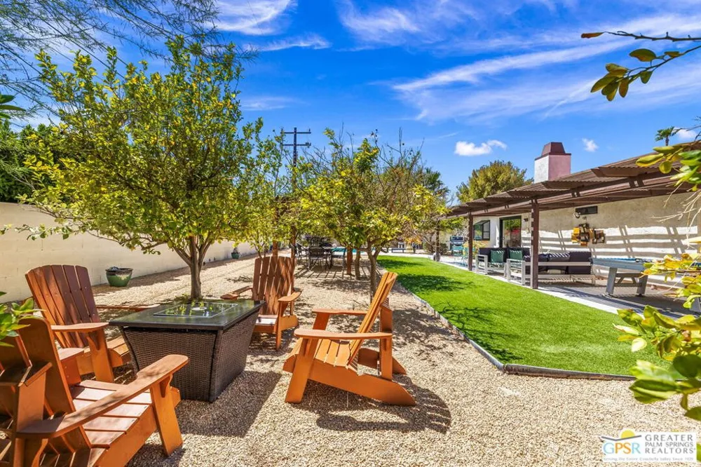 2342 San Gorgonio Road Palm Springs, CA 92262