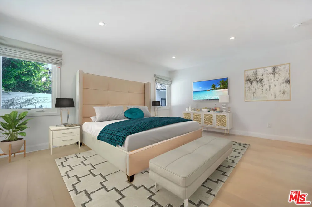 344 S Roxbury Drive Beverly Hills, CA 90212