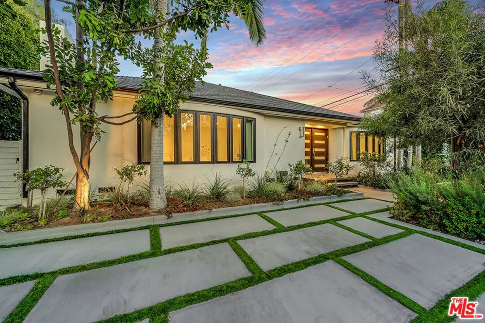 344 S Roxbury Drive Beverly Hills, CA 90212