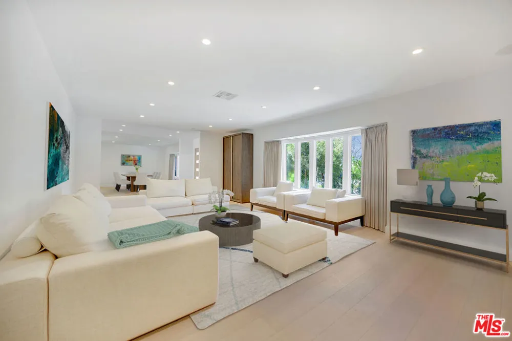 344 S Roxbury Drive Beverly Hills, CA 90212