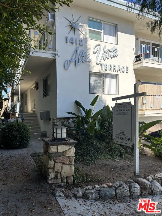 1412 Barry Avenue #4 Los Angeles, CA 90025