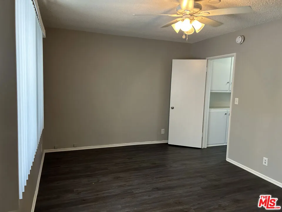 1412 Barry Avenue #4 Los Angeles, CA 90025