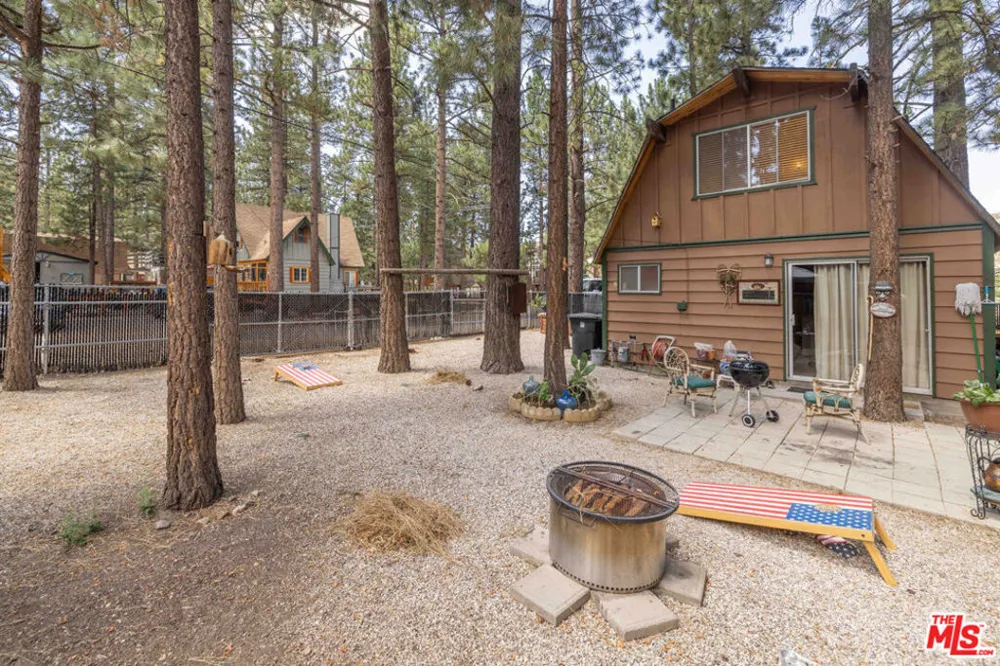 900 E Mountain View Boulevard Big Bear City, CA 92314