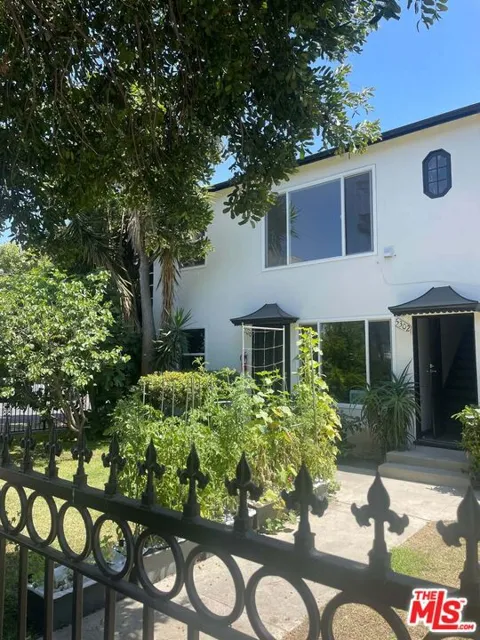 5310 Loma Linda Avenue #10