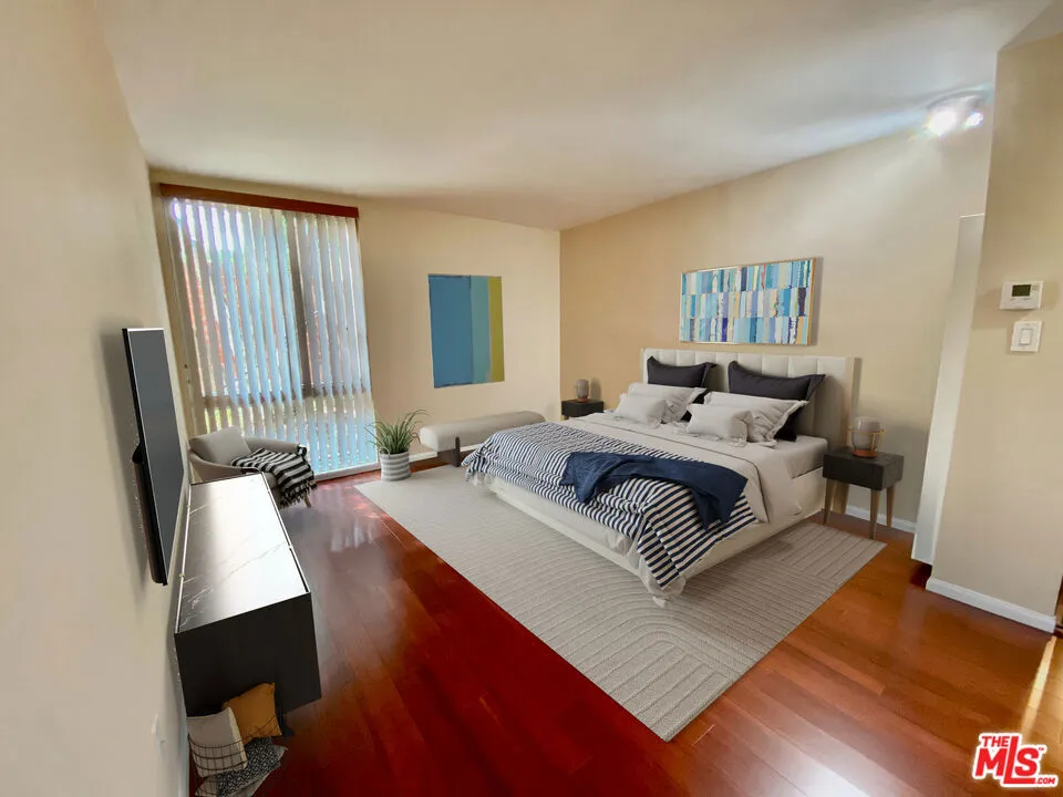 6375 Green Valley Circle #104 Culver City, CA 90230